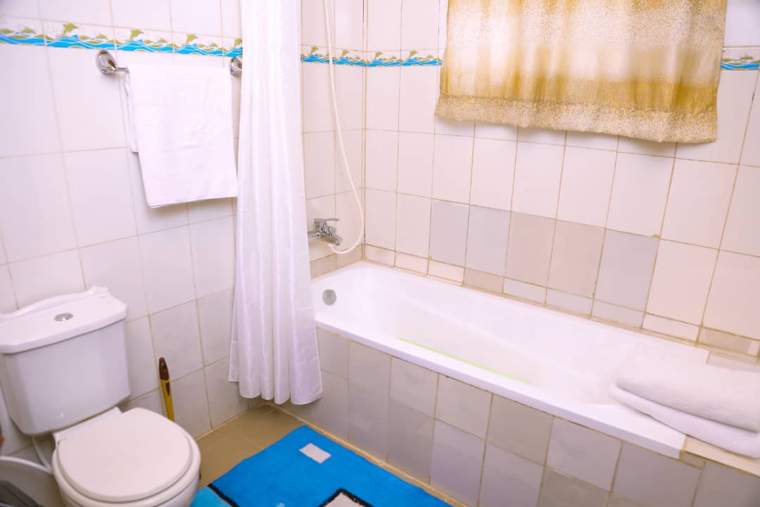 Queen room 7